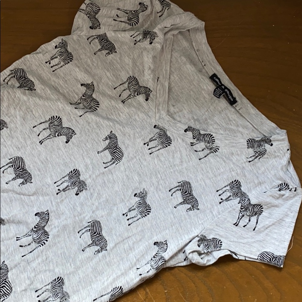 Cable & gauge zebra shirt